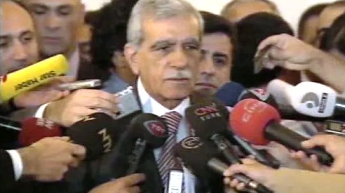 Předseda turecké Ahmet Türk po jednání s premiérem Erdoganem