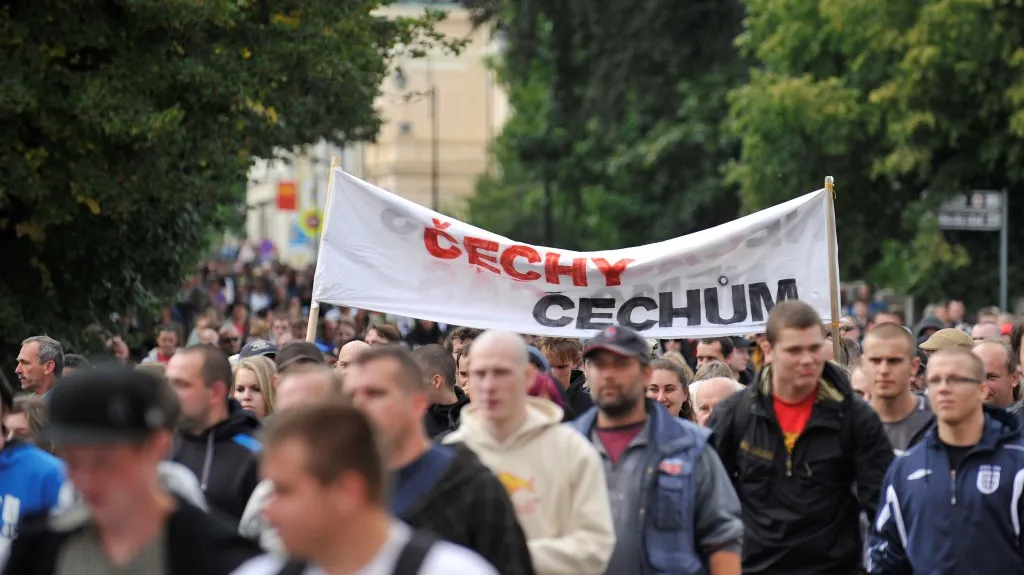 Protiromská demonstrace ve Varnsdorfu