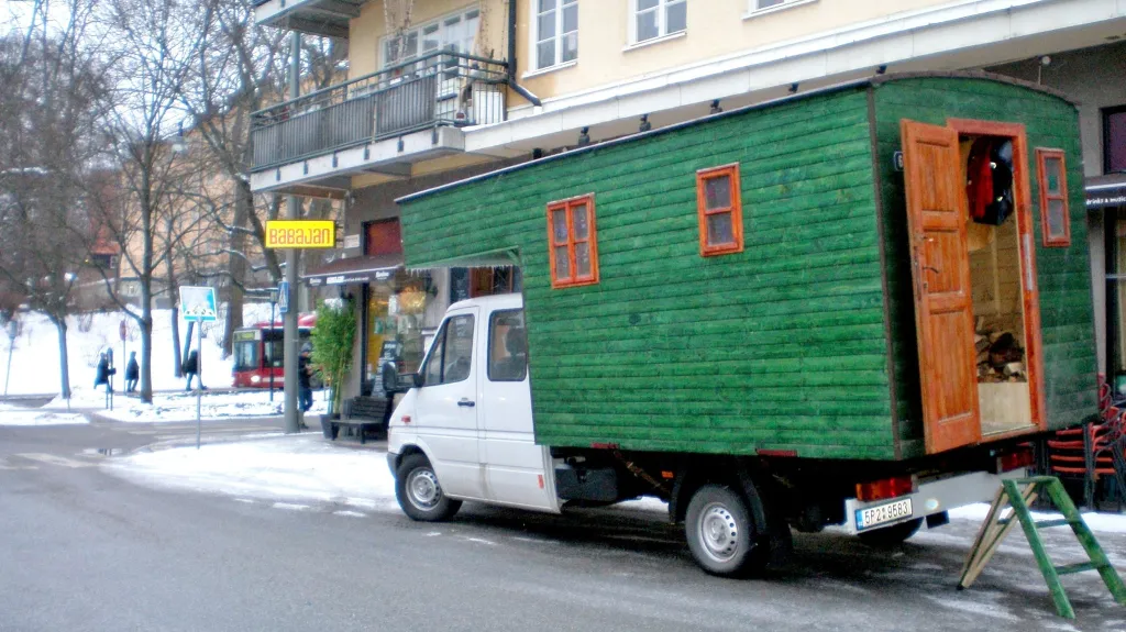 Před koncertem v klubu Babajan, Stockholm