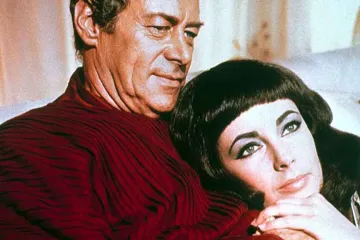 Premiéra velkofilmu Kleopatra