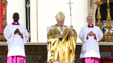 Papež Lev XIV. při kanonizační mši ve Vatikánu