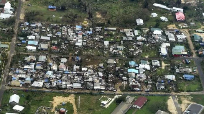 Na Vanuatu proudí humanitární pomoc