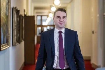 Reorganizace na ministerstvu zahraničí vyvolala kritiku z opozice