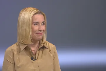Věřím, že Česko v dohledné době zahájí přijetí eura, říká Nerudová kandidující za Starosty a osobnosti pro Evropu