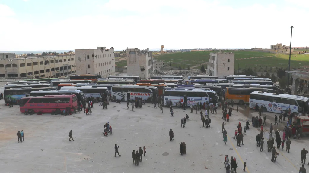 Autobusy v obci Kafrája