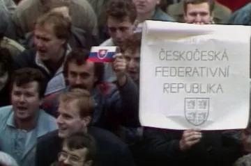 30 let zpět: Pomlčková válka