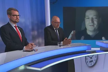 Je to zaškobrtnutí, řekl Havel k Tulejovi. Směšné, zhodnotil postup TOP 09 Nacher