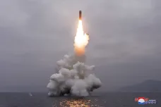 KLDR potvrdila test nové balistické rakety odpálené z ponorky