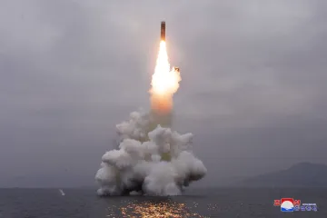 KLDR potvrdila test nové balistické rakety odpálené z ponorky