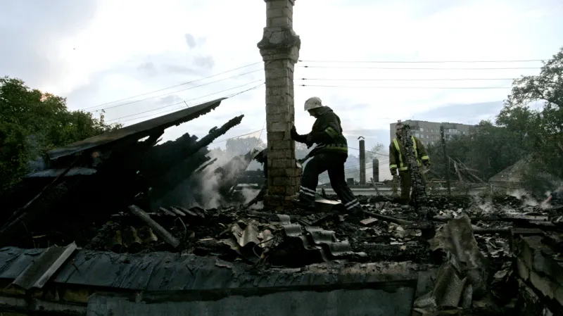 Následky ostřelování v Doněcku