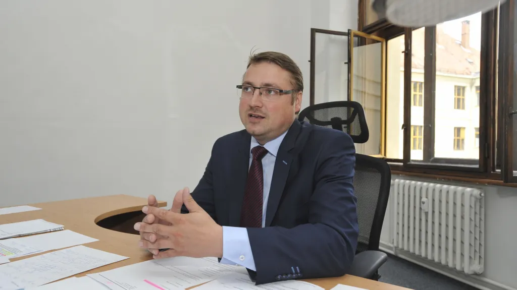 Předseda Úřadu pro dohled nad hospodařením stran a politických hnutí Vojtěch Weis