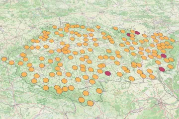 První teplotní rekord v pátek padl už před obědem. Čeká se horší horko než ve čtvrtek