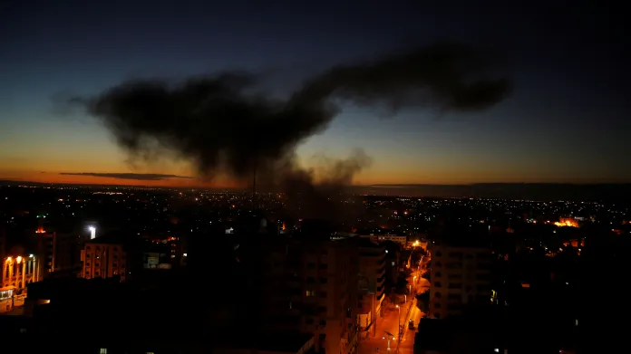 Izraelské letectvo zaútočilo na cíle Hamasu