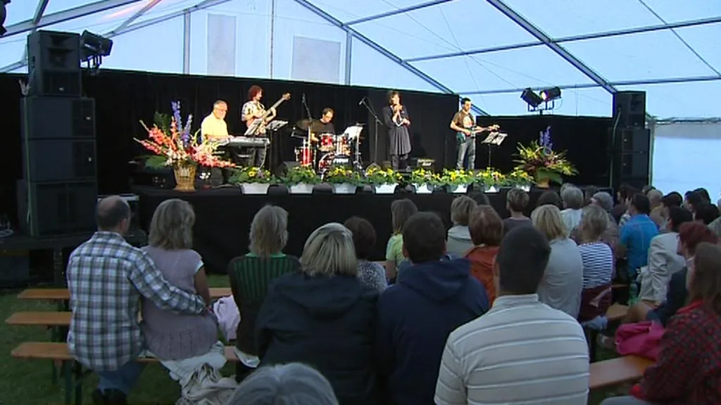 Hostínské divadelní léto 2012