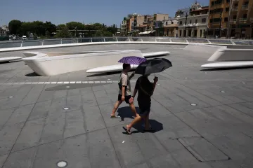 Mimořádná vedra sužují jih Evropy. Horko se rozšíří i na Balkán