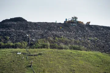 Skládka Nasavrky se může rozšířit do katastru Ctětína. Odpůrci v referendu neuspěli