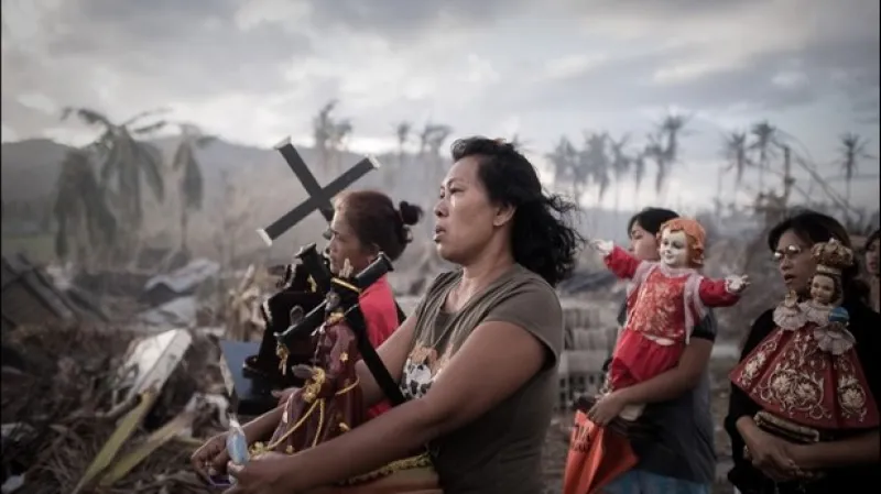 Typhoon Survivors (Philippe Lopez)