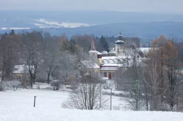Ke sněžení se v části Moravy přidá silný vítr, varuje ČHMÚ