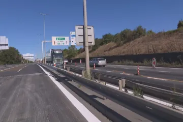 Kbelská se odpoledne plně otevře pro dopravu, rekonstrukce skončila dříve