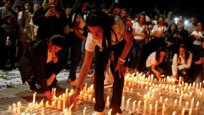 Pieta za stovky Venezuelanů zadržených při protestech