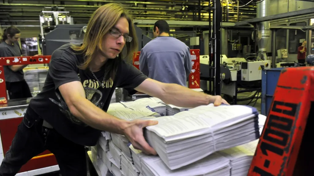 Tisk volebních lístků v břeclavské tiskárně