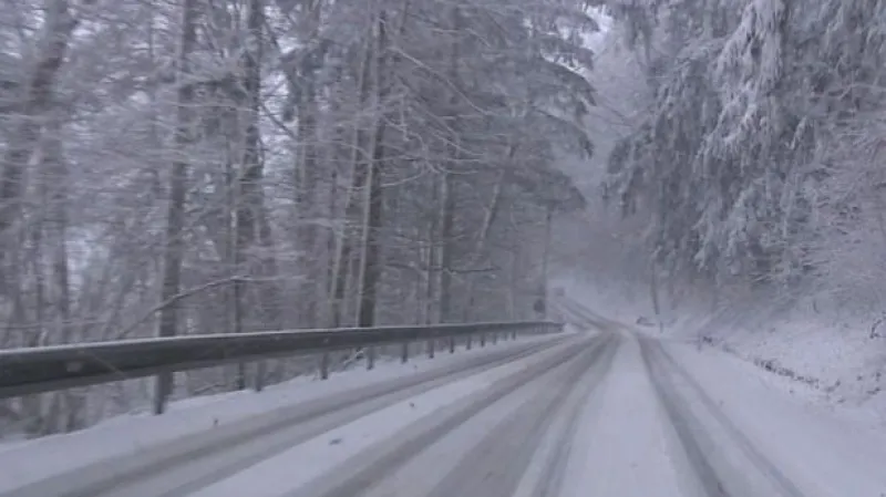 Odpoledne napadne až 10 cm sněhu