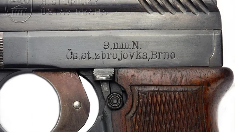 Čs. armádní pistole vz. 22