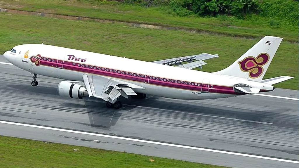 Airbus A300B4-622R thajských aerolinií
