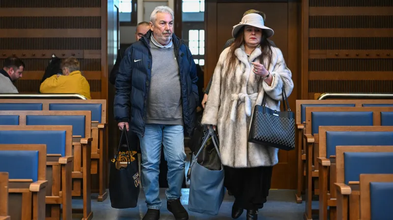 Obžalovaní Miroslav Landskroner a Věra Dolejší