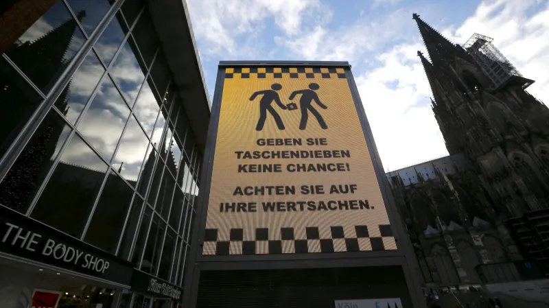 Kolínský dóm stojí přímo vedle hlavního nádraží