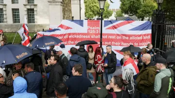 Shromáždění v Londýně k uctění památky amerického konzervativního aktivisty Charlieho Kirka, 12. září 2025