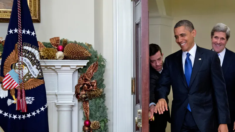 Barack Obama a John Kerry