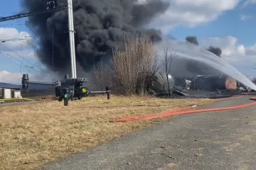 Zásah u požáru vlaku hasičům usnadnily drony s termovizí
