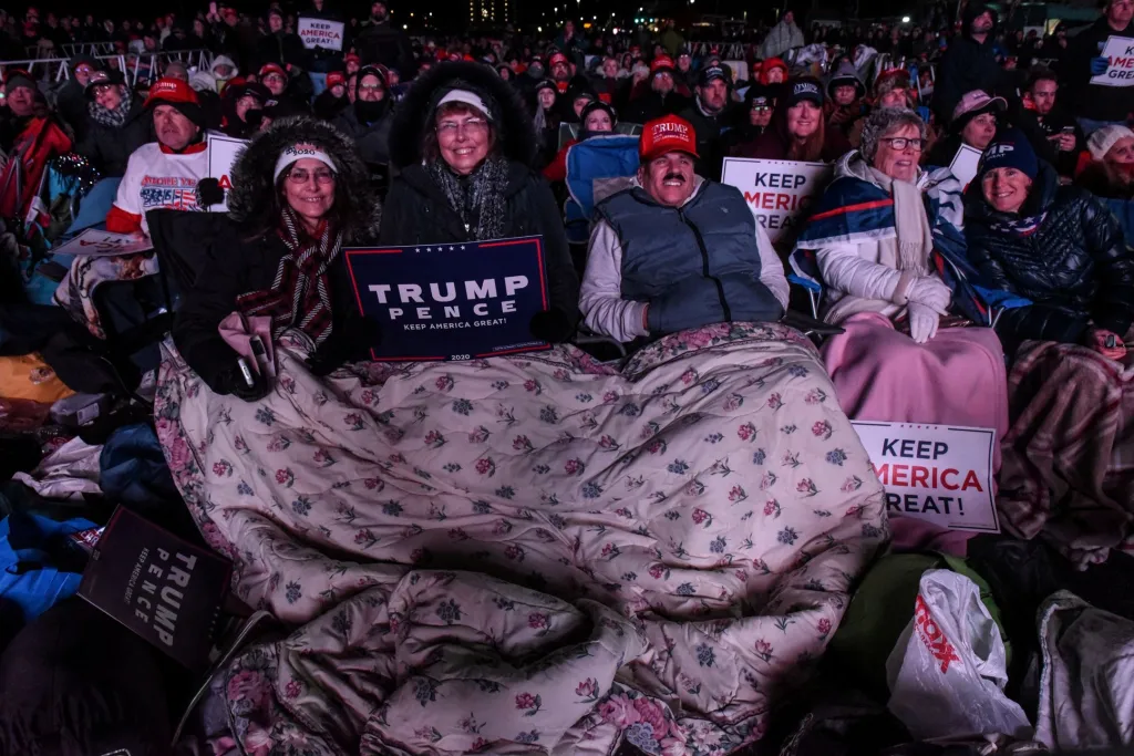 Příznivci a odpůrci Donalda Trumpa se sešli v americkém Wildwoodu