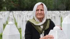 Hřbitov připomínající genocidu ve Srebrenici