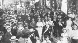 Protest proti Versailleské smlouvě v německém Kielu na začátku června 1919