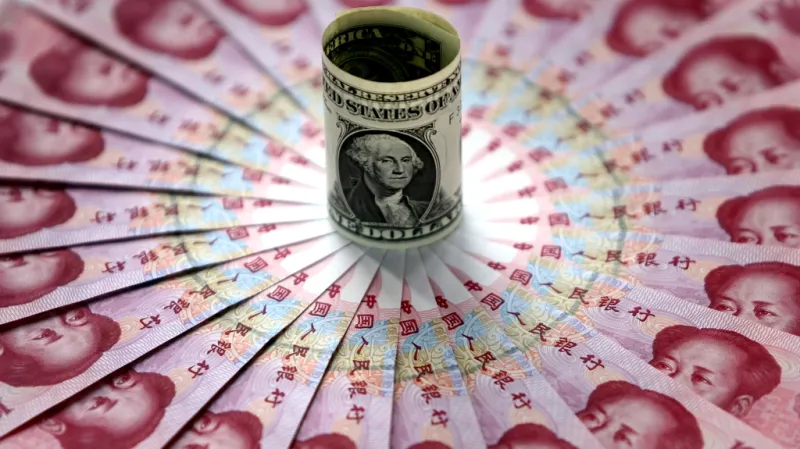Jüan versus dolar