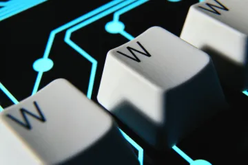 Dva muži, kteří se chtěli nabourat do firemního systému, dostali u soudu podmínku