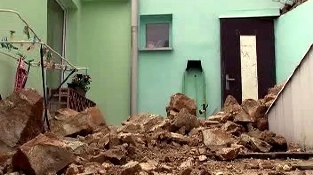 Zasypaný dům