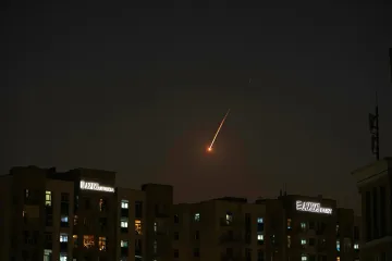 Íránské drony dopadly na Dubaj či letiště v Kuvajtu