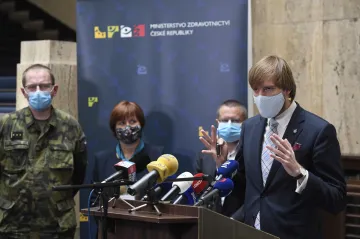 Vláda po úspěšné koronavirové misi jmenovala Rážovou hlavní hygieničkou