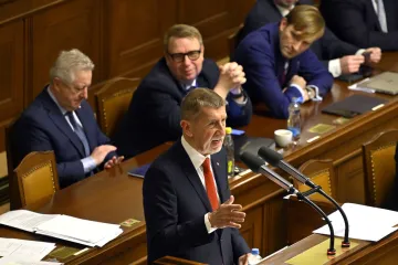 Babišova vláda ustála hlasování o vyslovení nedůvěry