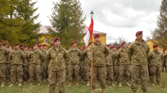 Američané cvičí ukrajinskou armádu