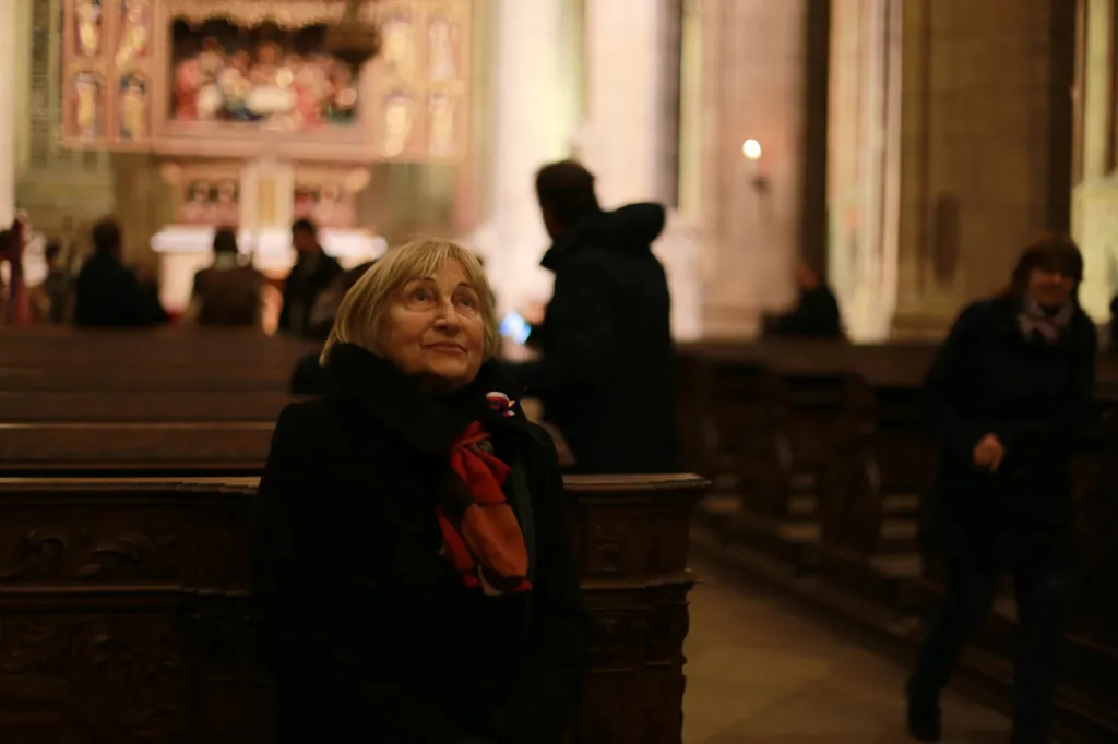 Chrám sv. Barbory - slovo arciděkana Jana Uhlíře, studentský pěvecký sbor Gaudeamus zazpíval Modlitbu pro Martu, svatováclavský chorál a českou státní hymnu