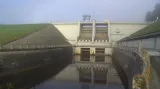 Hráz lipenské přehrady