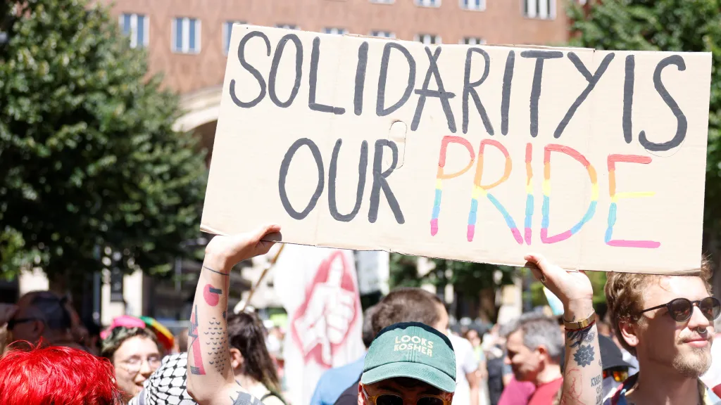 Účastníci sobotního pochodu Pride v Budapešti