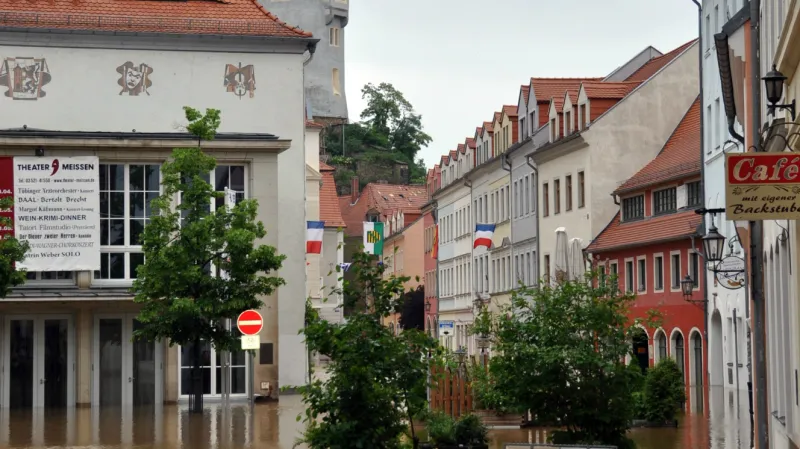 Rozvodněné Labe v Míšni