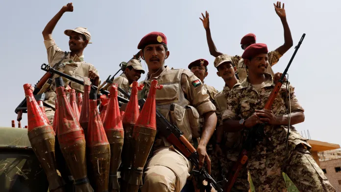 Bojovníci súdánské milice Jednotky rychlé podpory (RSF)