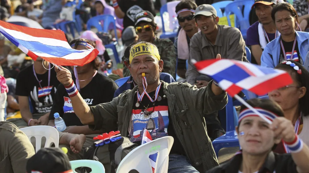 Protivládní demonstranti v Bangkoku