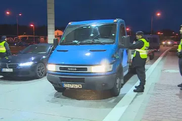 Posílení hraničních kontrol uklidnilo slovenské dopravce, blokádu D2 ráno odvolali